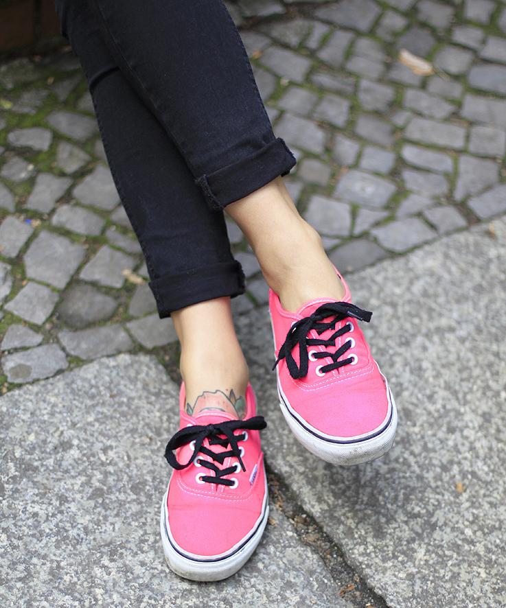 neon pink vans Archives – Hoard of Trends - Personal Style & Fashion ...